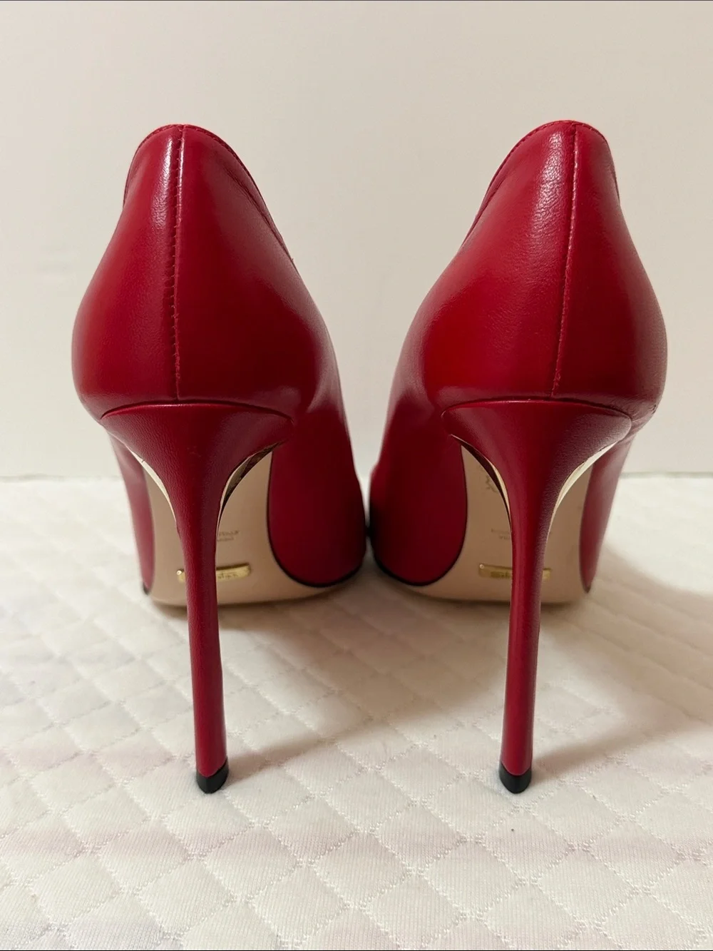 Sebastian Milano Luxury Red Pointed-Toe Stiletto Pumps Size 8 NWOT